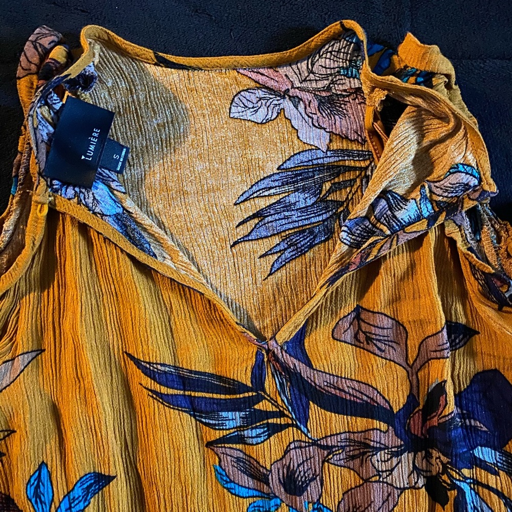 Dress - Picture 4 of 4